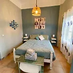 Self Catering For The Larger Group * Ubeda (Valencia)