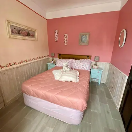 Self Catering For The Larger Group Hébergement de vacances
