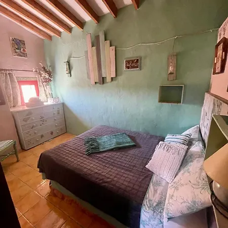 Self Catering For The Larger Group *