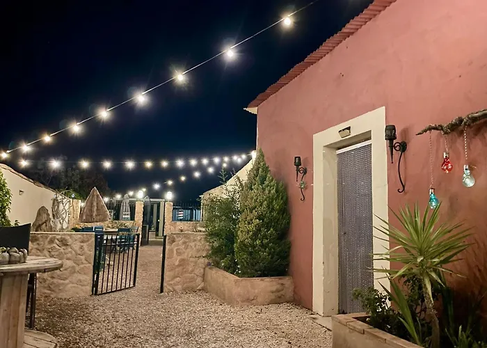 Self Catering For The Larger Group Vakantiehuis *